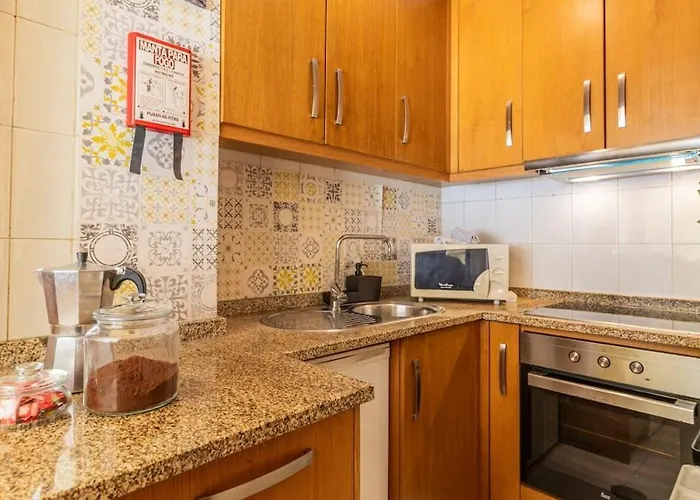 Apartment 5e In The Center Of